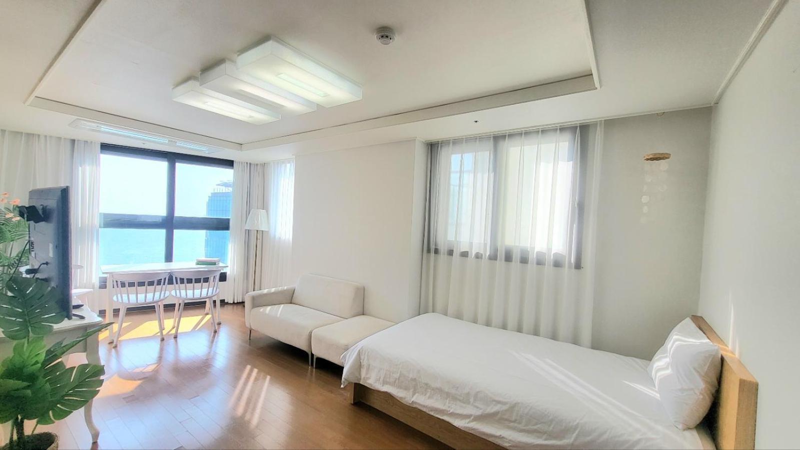 Haeundae Lavender House-Irua Hotel Busan Esterno foto